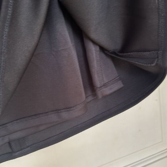 Excellent Condition Versatile Black Dress With Sleeve Detail By Maggie London - Picture 4 of 7